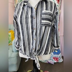 Eden & Olivia Black and White Striped Button Down Shirt